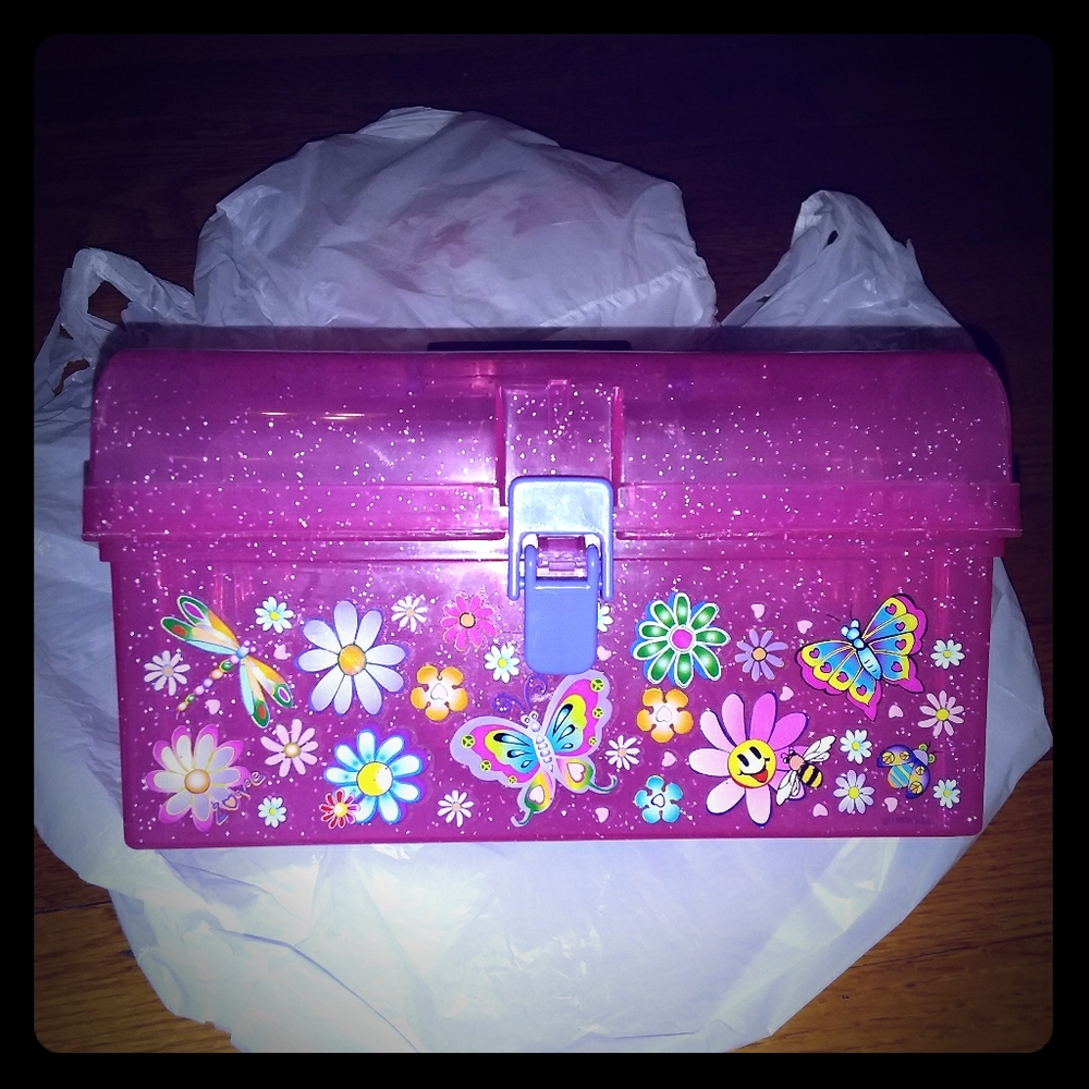 Spring caboodle storage